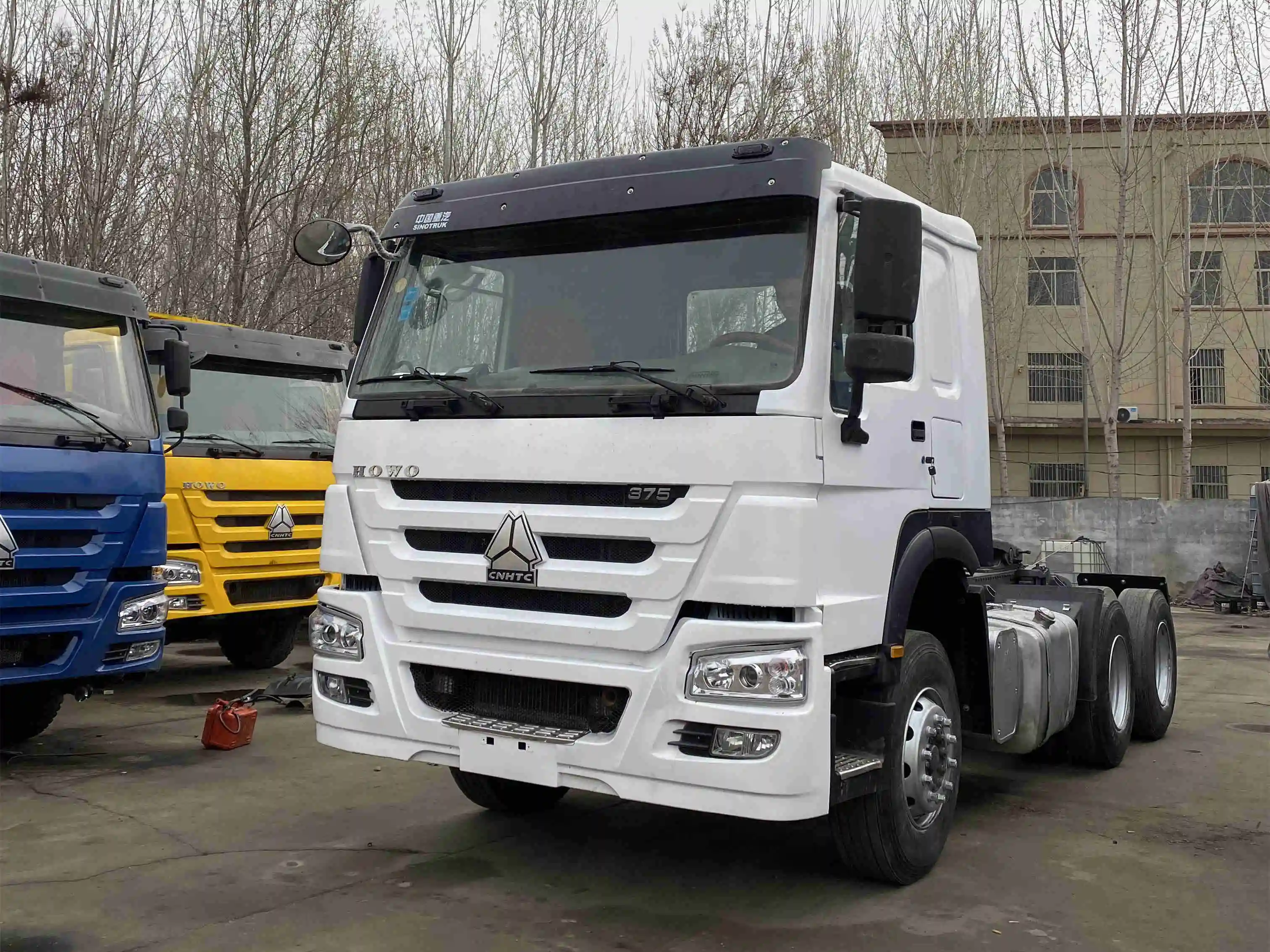 Новое состояние SINOTUCK howow 6x4 400 л.с.
