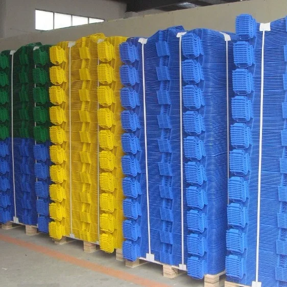 Пластиковые ограждения для строительных лесов