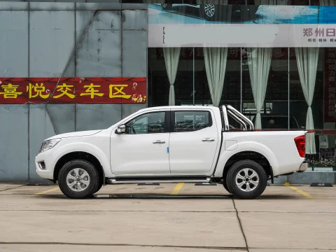 HOT SALE 4x4 Automatic Engine LHD NP300 Navarra Pickup
