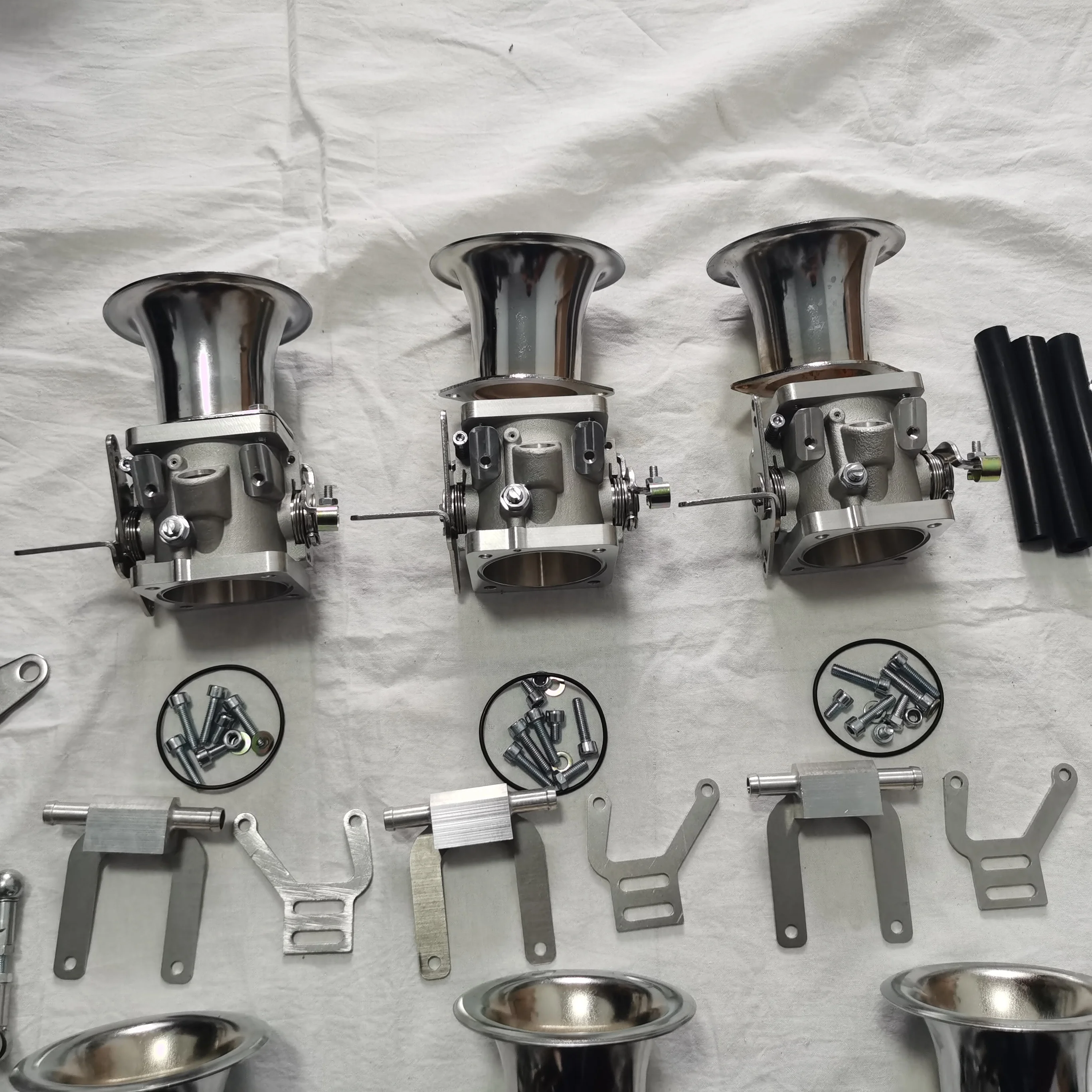 six  FAJS THROTTLE BODY TZ6-40(42/45/48/50)-6 OBX THROTTLE BODY JENVEY THROTTLE BODY 40/42/45/48/50OBX with tps air horn linkage