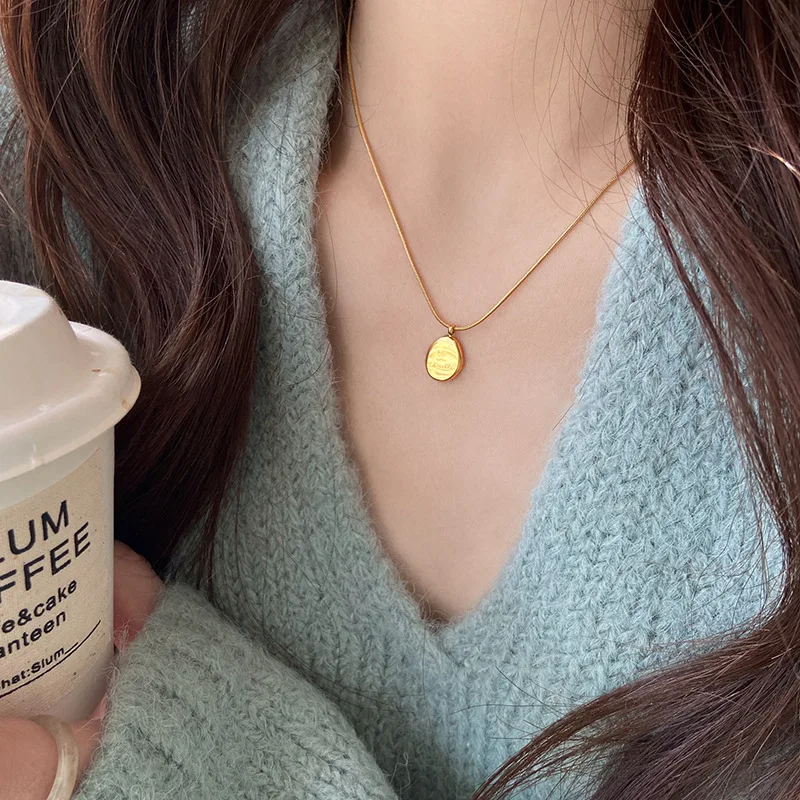 Titanium Steel Letter Gold Bean Necklace Fashionable High Quality Collar Simple Chain Versatile Necklace Wholesale for Women