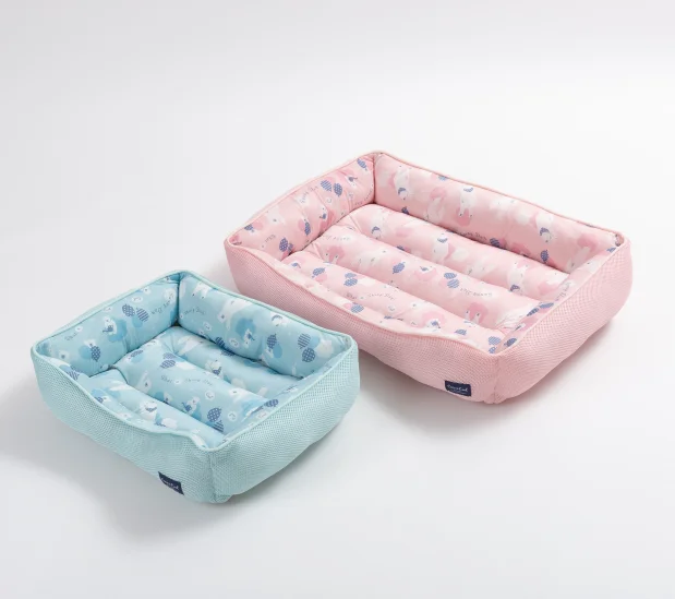 Summer Wholesale high quality 2021 Manufacturers Pet Cool square Customizable  antibiotic breathable  waterproof Pet Cool Pad