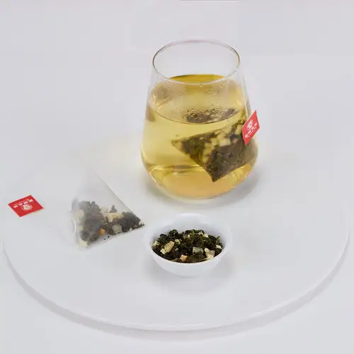 
small custom packaging oolong flavor tea, Triangle individual tea bags peach flavor tea 