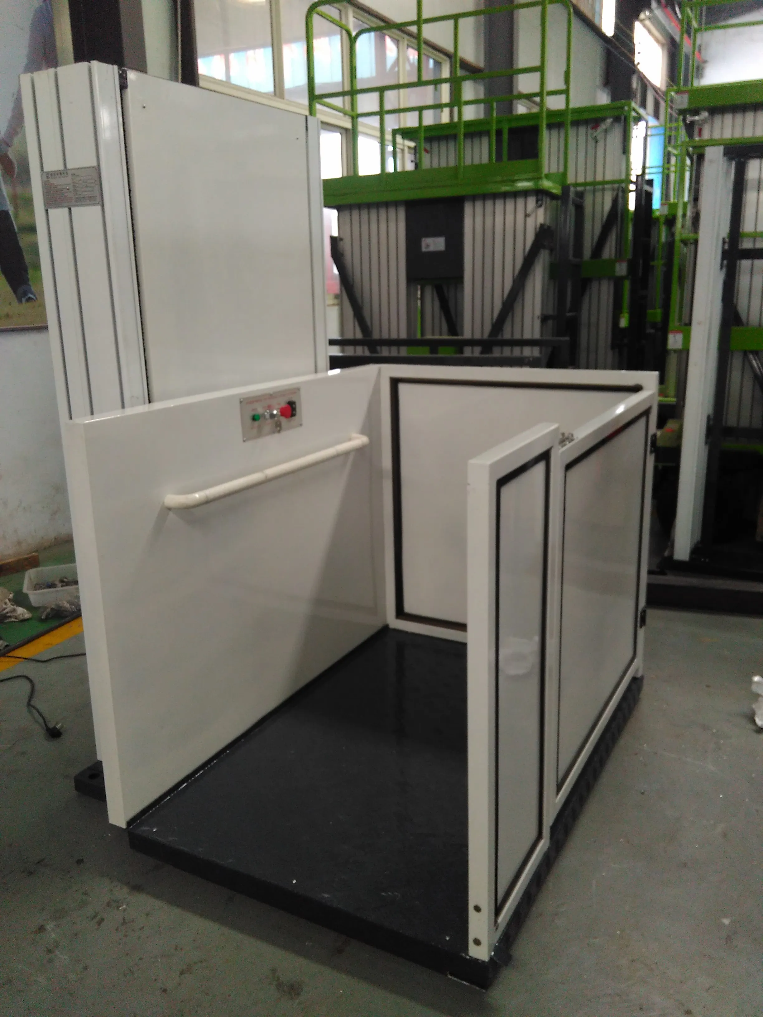 WEMET vertical wheelchair lift outdoor elevator lift small home chair lift for the disabled