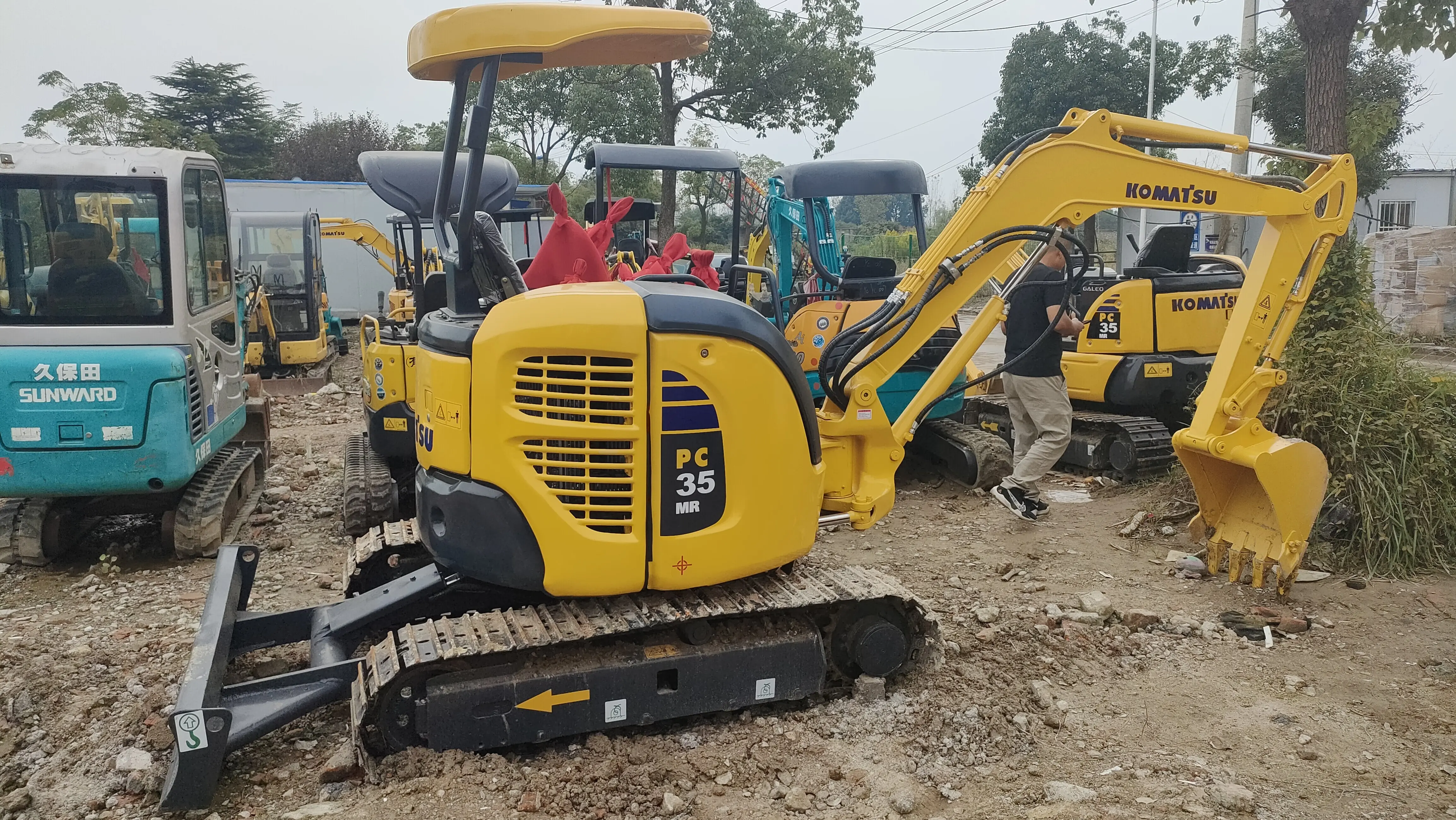 Лучшее качество PC35-2 б/у мини-экскаватор Komatsu Землеройная техника в хорошем состоянии