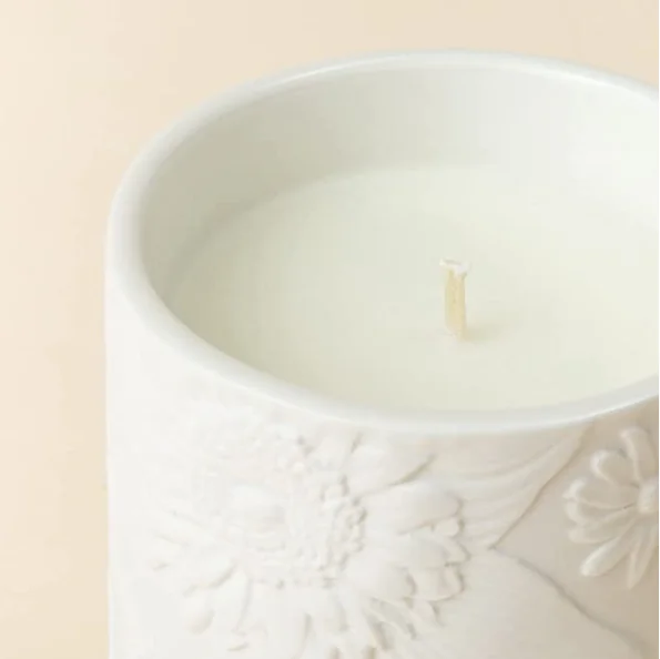 Factory Direct Sales Classical White Luxury Aromatherapy Candles Household Lids Ceramic Scented Candle