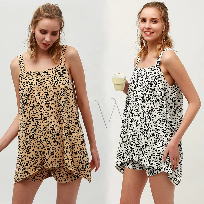 Женский костюм-двойка с асимметричными подтяжками, черный домашний повседневный костюм с шортами и принтом в горошек, лето 2021