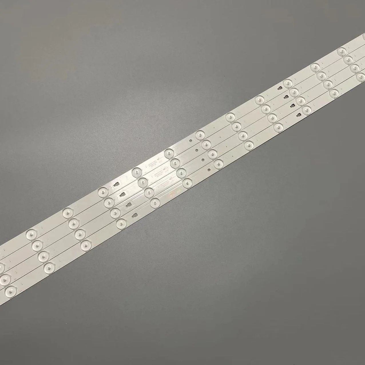 LED-телевизор полосы света для HAIER/JVC LED42D15 42 дюймов LED ТВ ПОДСВЕТКА ДЛЯ LED42D15-01(A) PN внутренней катушкой 3034201520S