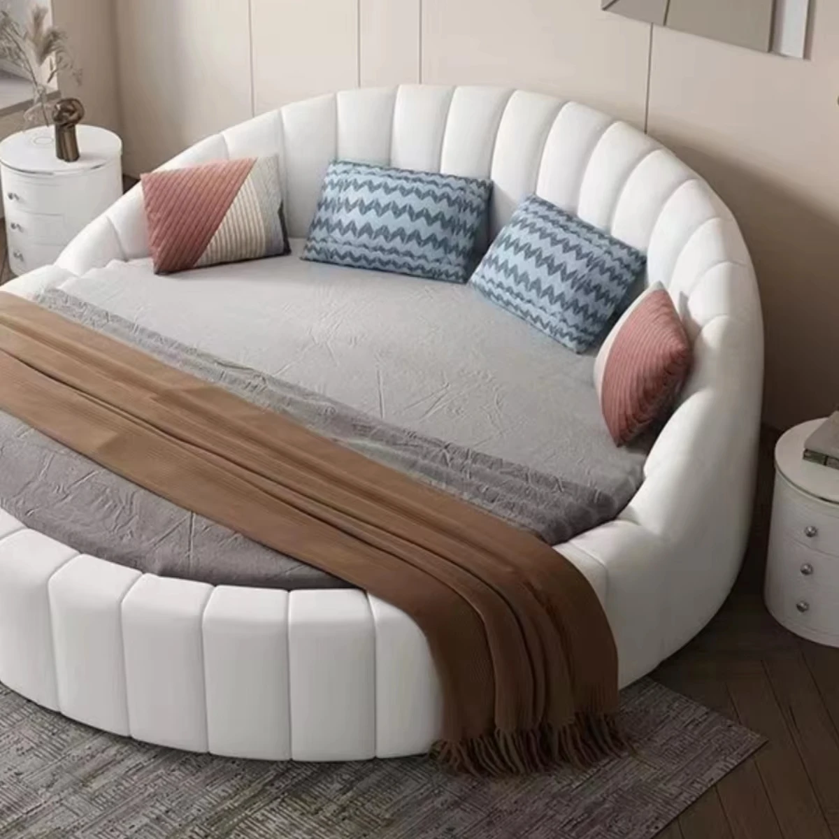 Modern Minimalist Luxury Leather Bed Double Queen Size for Master Bedroom for Home Hotel Wood Frame Elegant Wedding Bed Couples