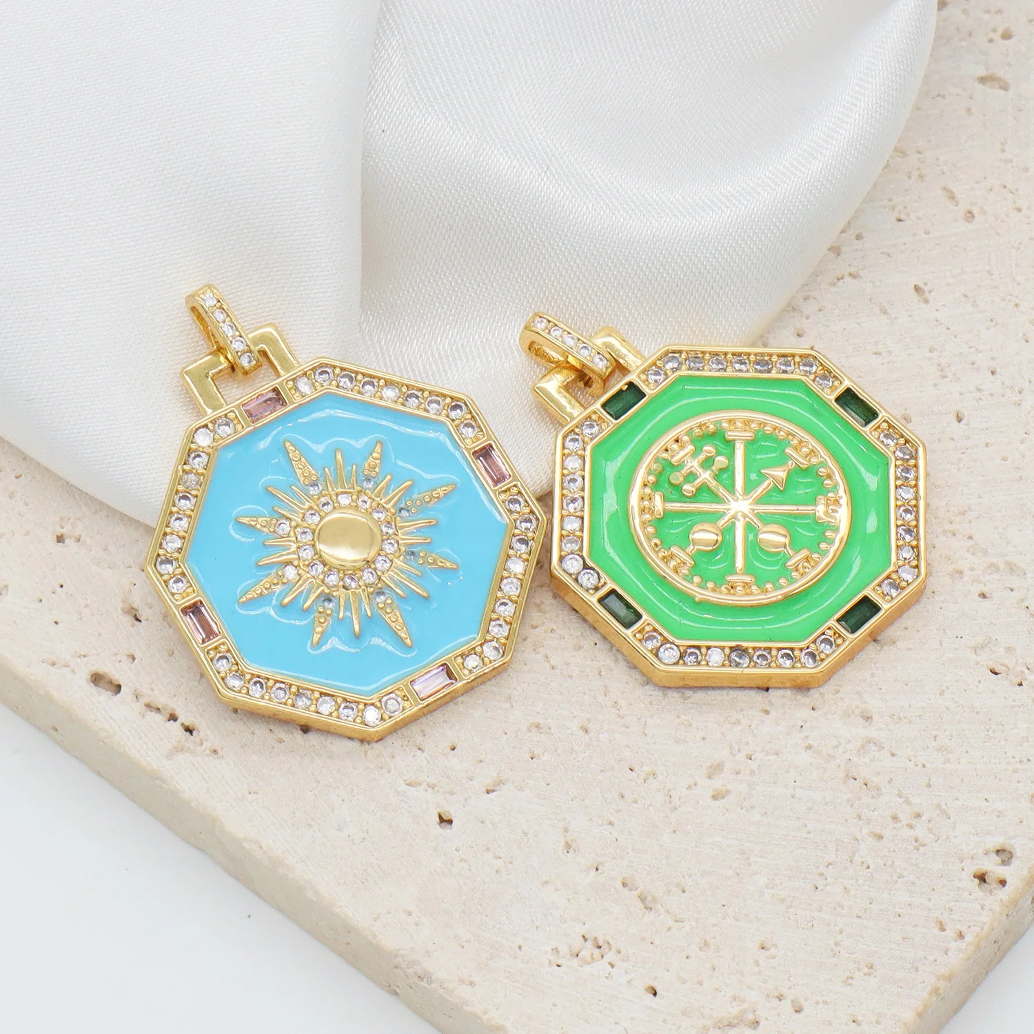 Wholesale Miss Jewelry Fashion Enamel Blue Green Octagonal Gold Sun charms Pendant Custom CZ Gold Plated Sun Pendants