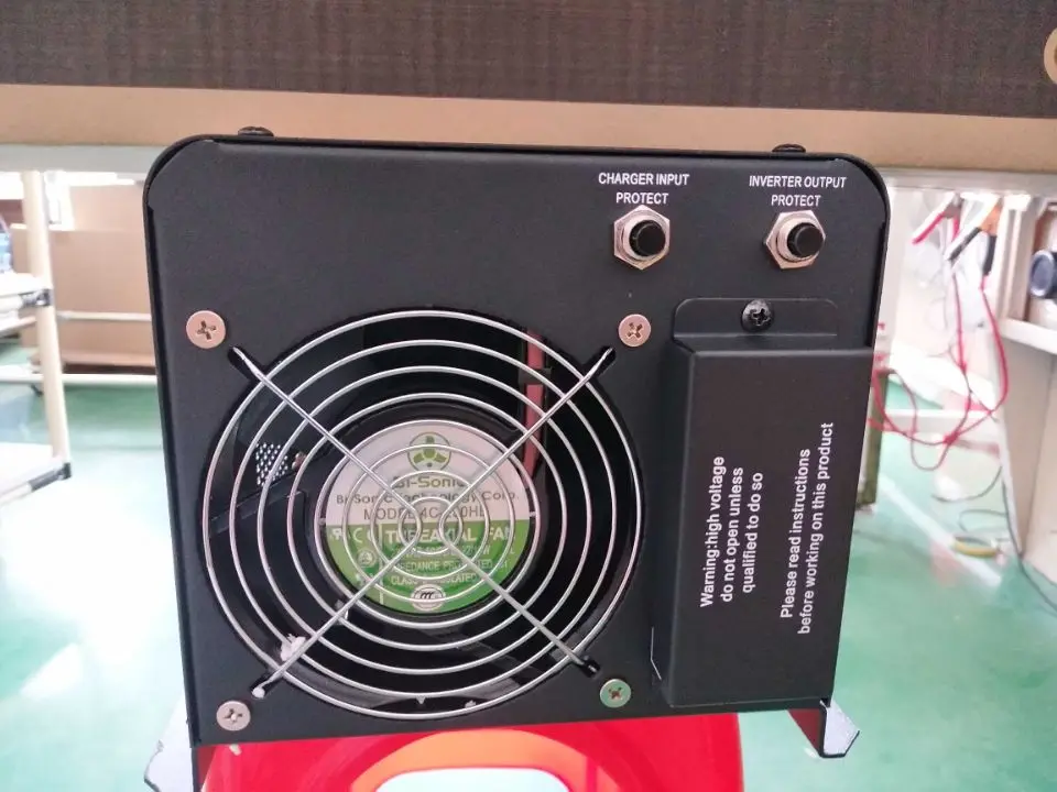 6000W Pure Sine Wave Inverter With big Battery Charger and Big Copper Transformer Inside, Low Frequency, for Home System