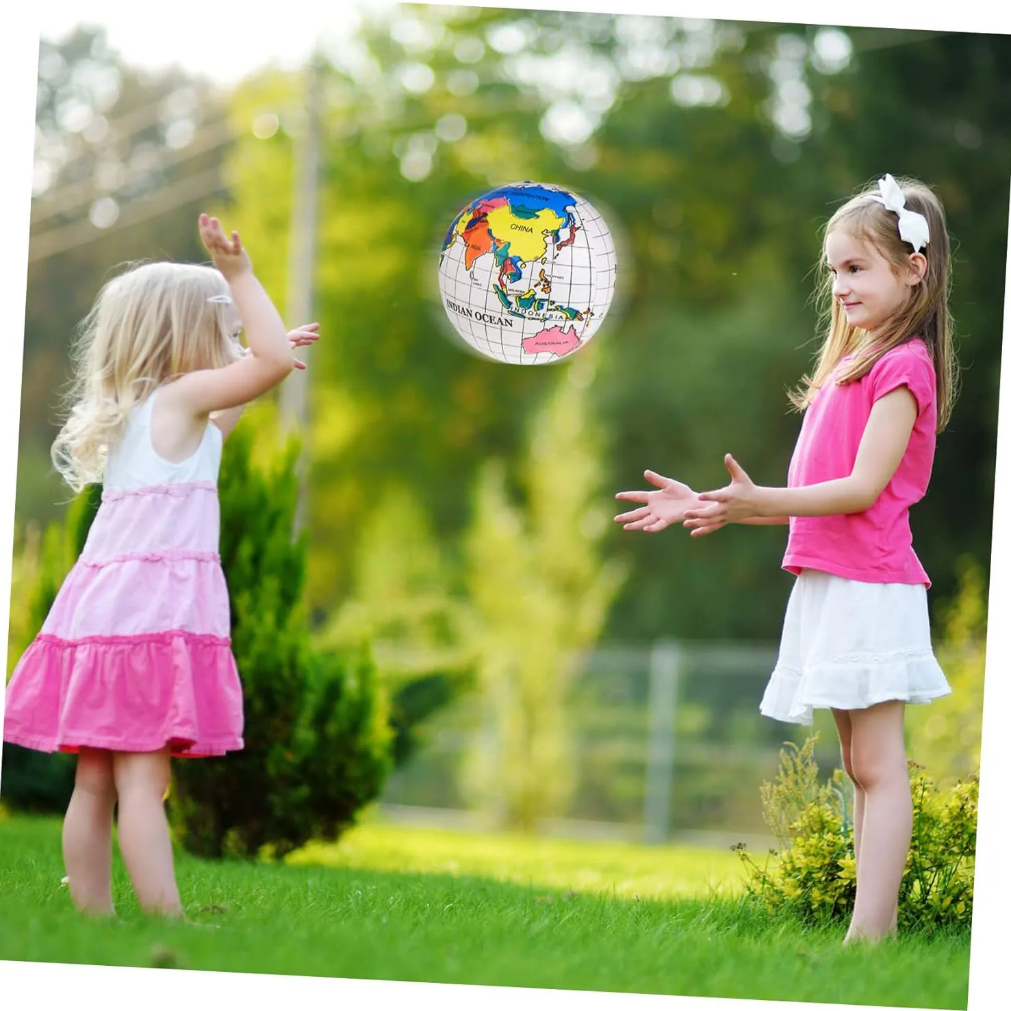 Inflatable Ball Earth Globe Beach Balls for Kids Indoor Outdoor Playing Balls PVC Customize Size