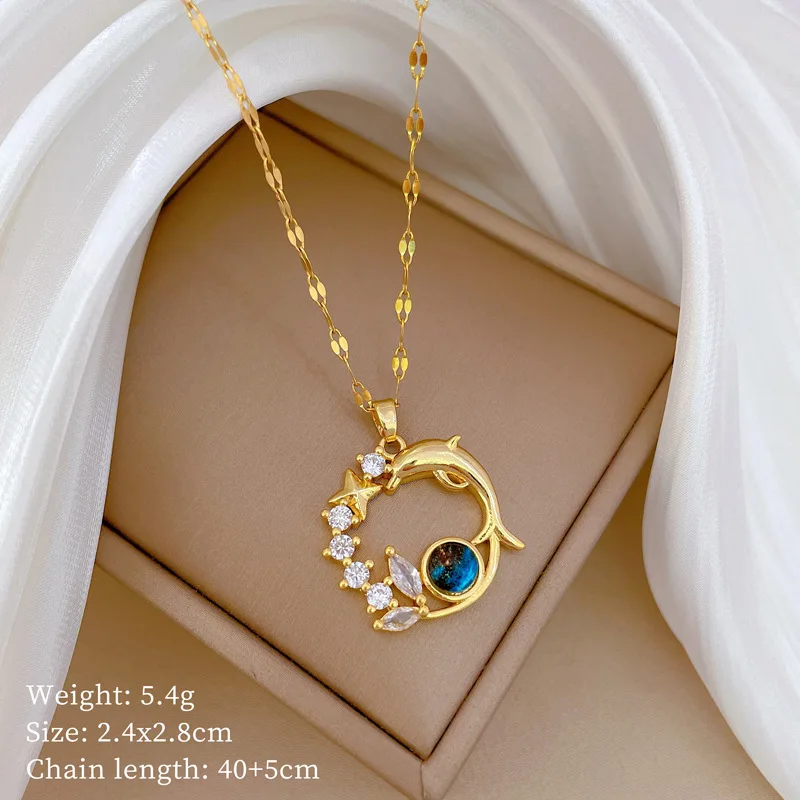DAIHE Fashion 18k Gold Plated Starry Planet Stainless Steel Necklace Zircons Astronauts Moon Saturn Necklace for Women