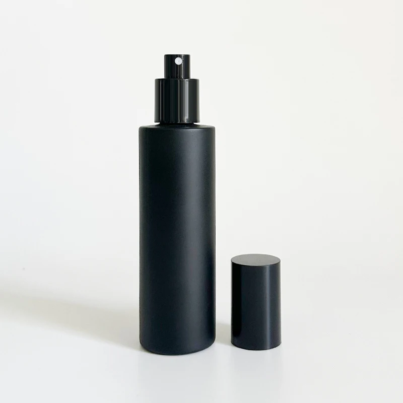 luxury 30ml 60ml 100ml matte black glass spray mist bottle with black cap