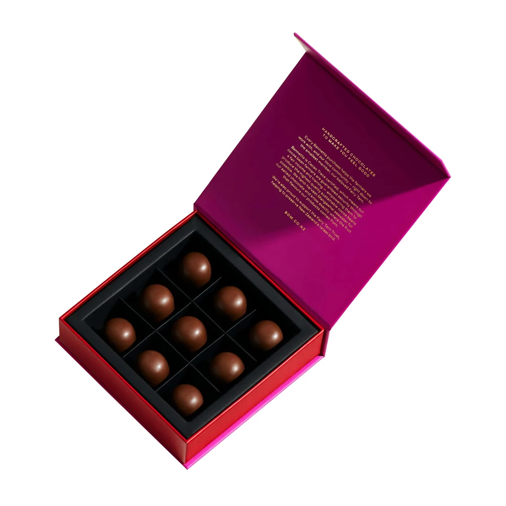 custom empty luxury round magnetic truffle chocolate bonbon gift boxes packaging for chocolate with dividers
