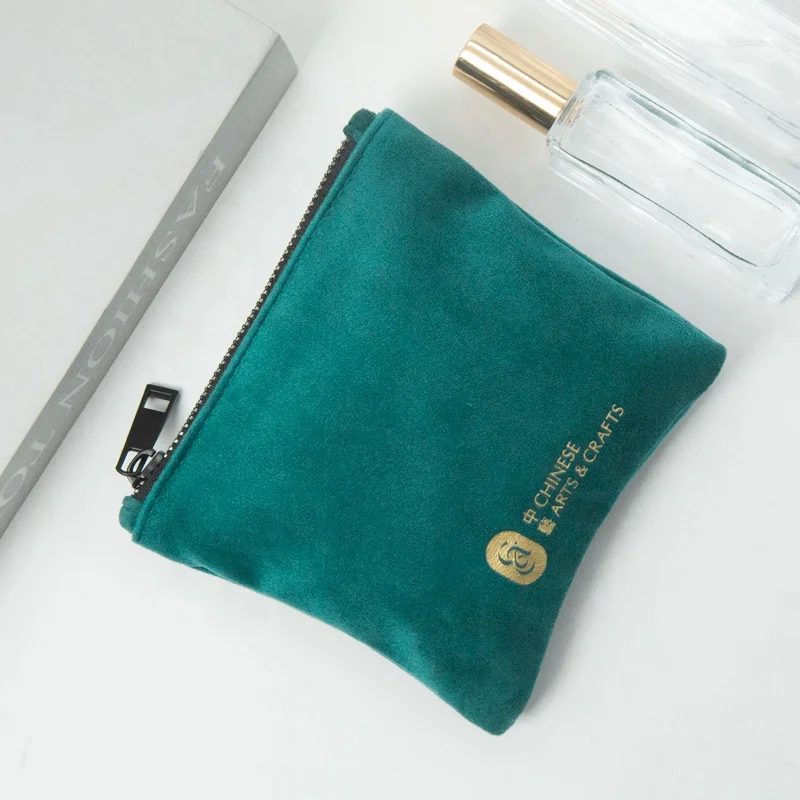 Wholesale Custom Velvet New Cosmetic Products Zipper Travel Cosmetic Bags Zipper Packaging Pouches