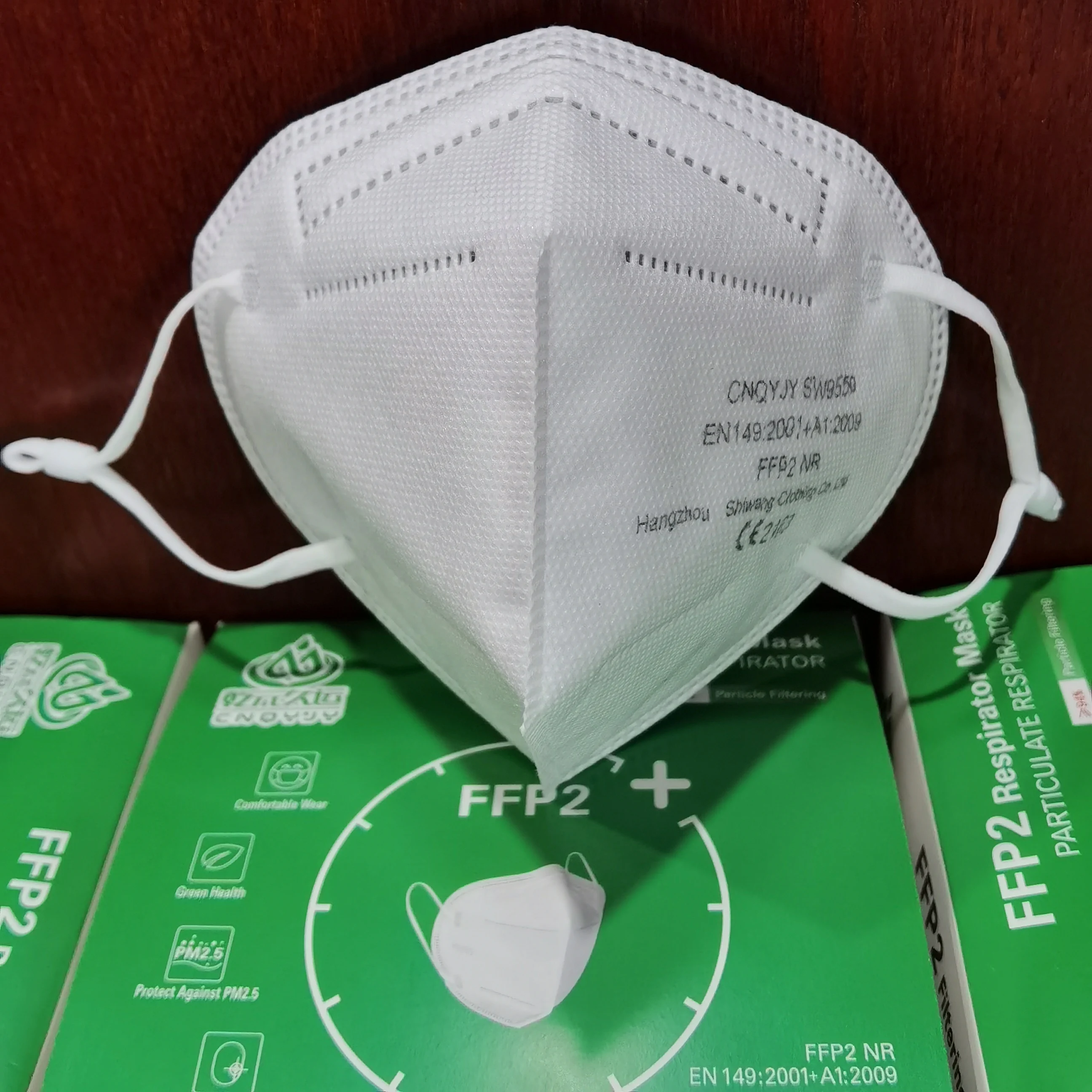 
Chinese manufacturer direct sale Ffp2 face mask 5-layer disposable non-woven fabric protective adult CE certified mask 