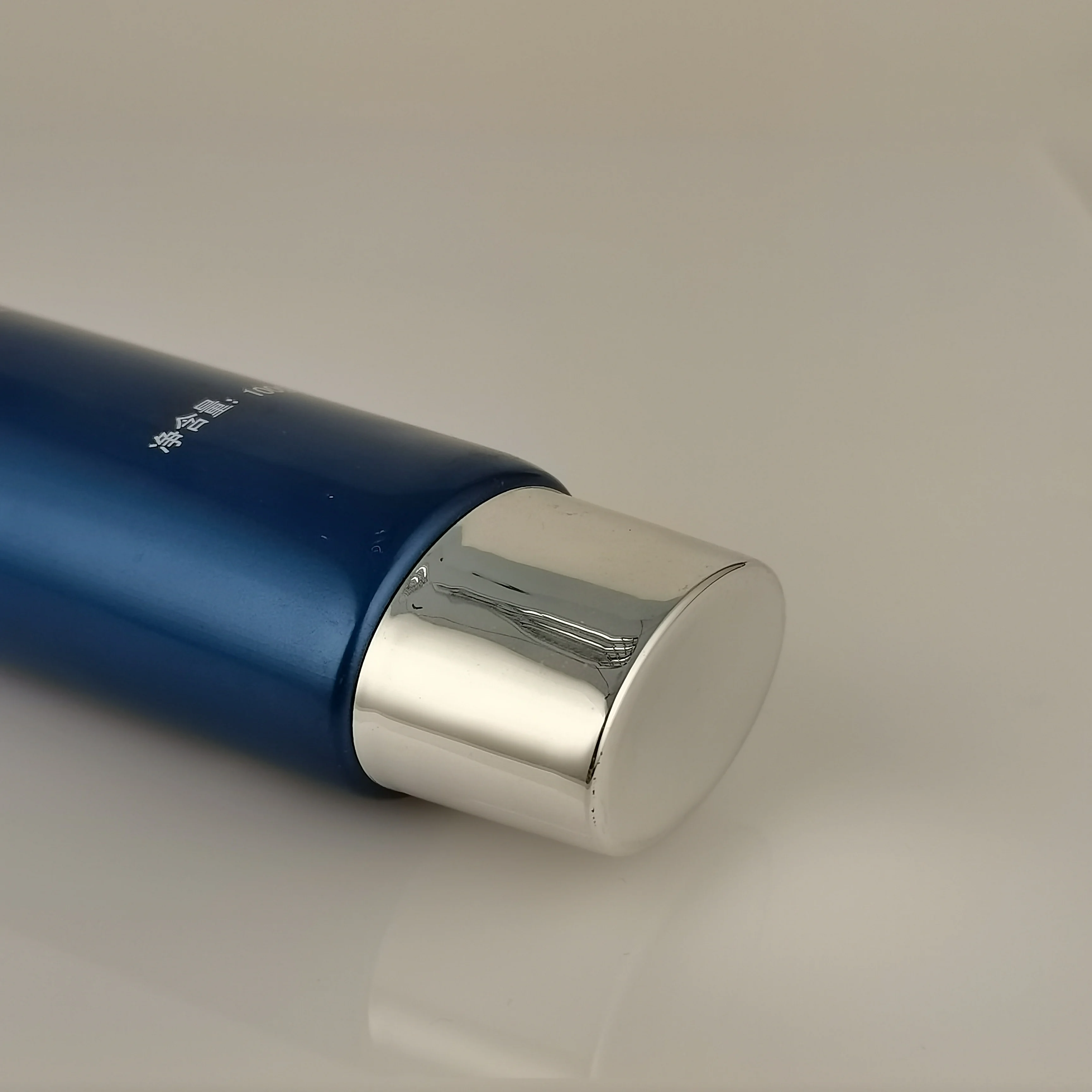 Manufacturer fashion Custom 100ml Oval Cosmetic Tubes for Skincare Packaging