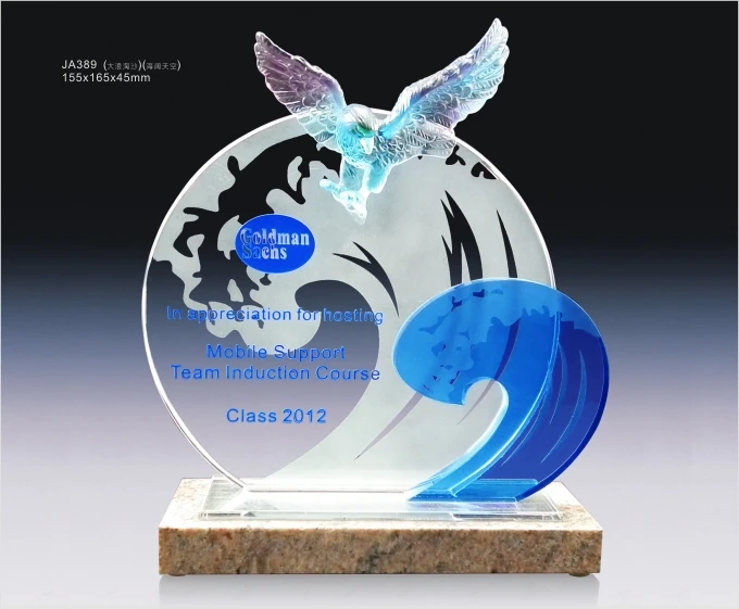 Лидер продаж уникальный дизайн хрустальный трофей награда круглый распылитель с орлом на верхней мраморной основе для деловых сувениров