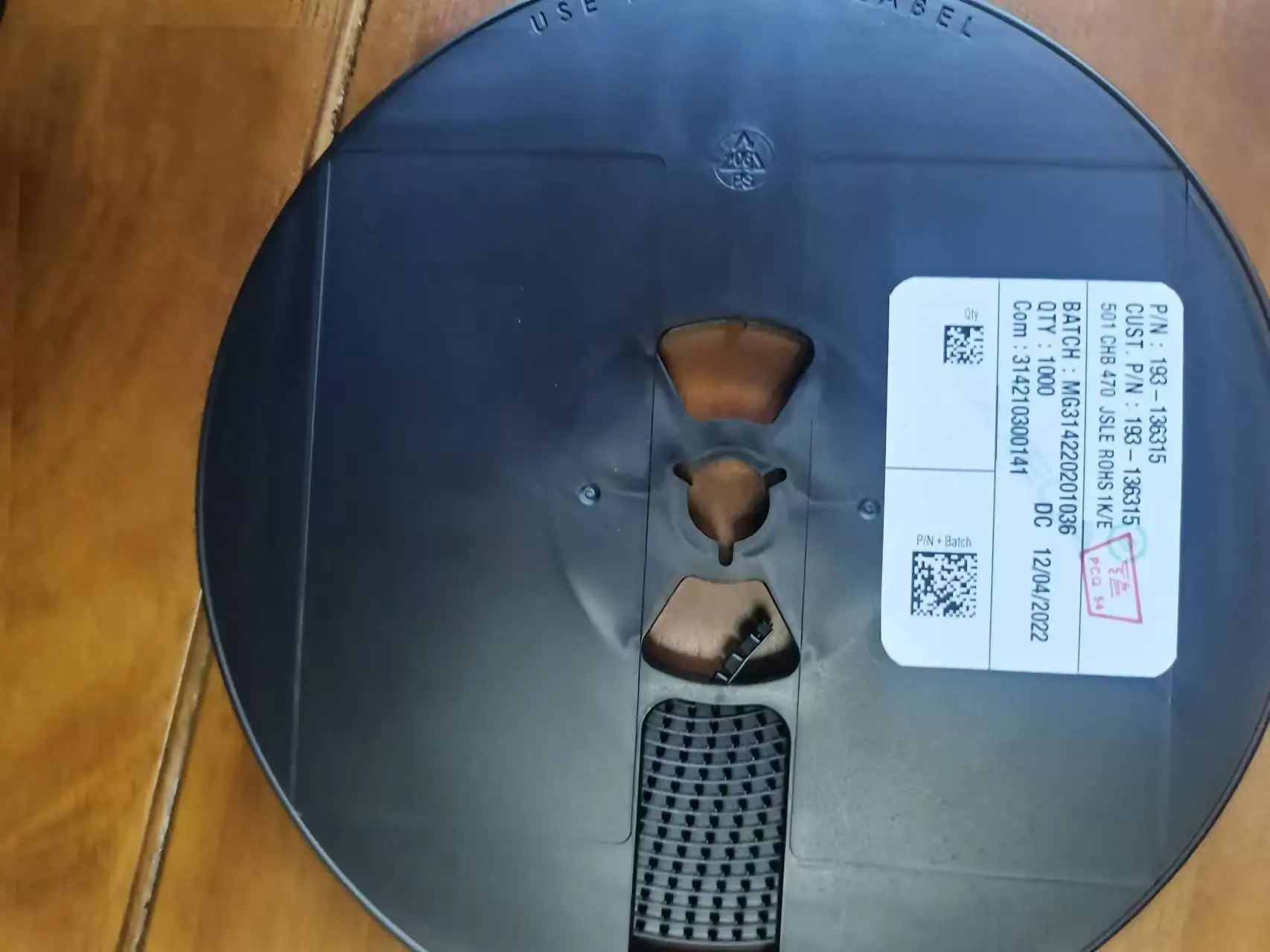 600F1R0BT250XT 1.0PF B ± 0.1PF 250V Размер 0805 высокочастотный многослойный конденсатор