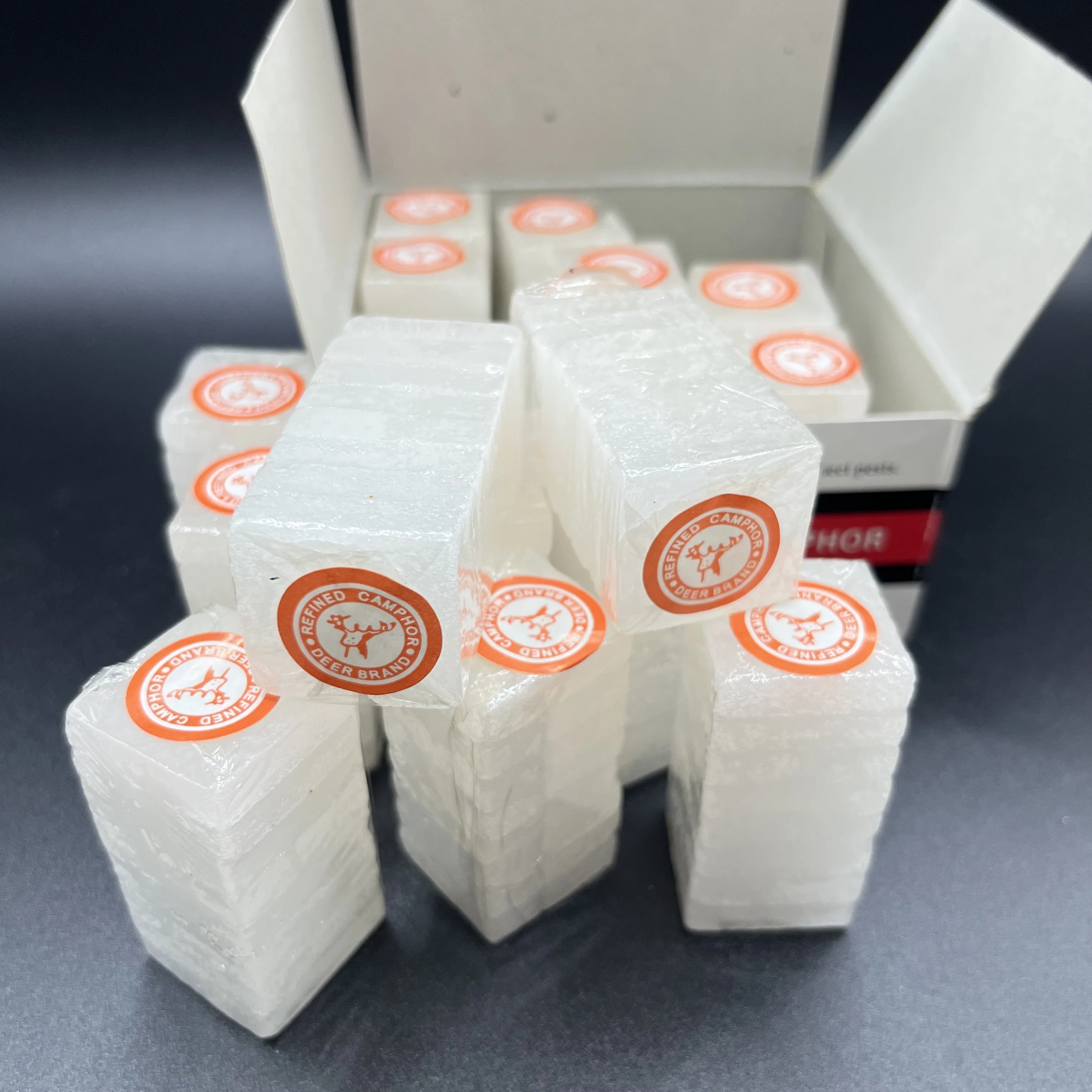 Manufacturer low price High Quality 1/8OZ 98% Pure Deer Brand natural Camphor Tablet