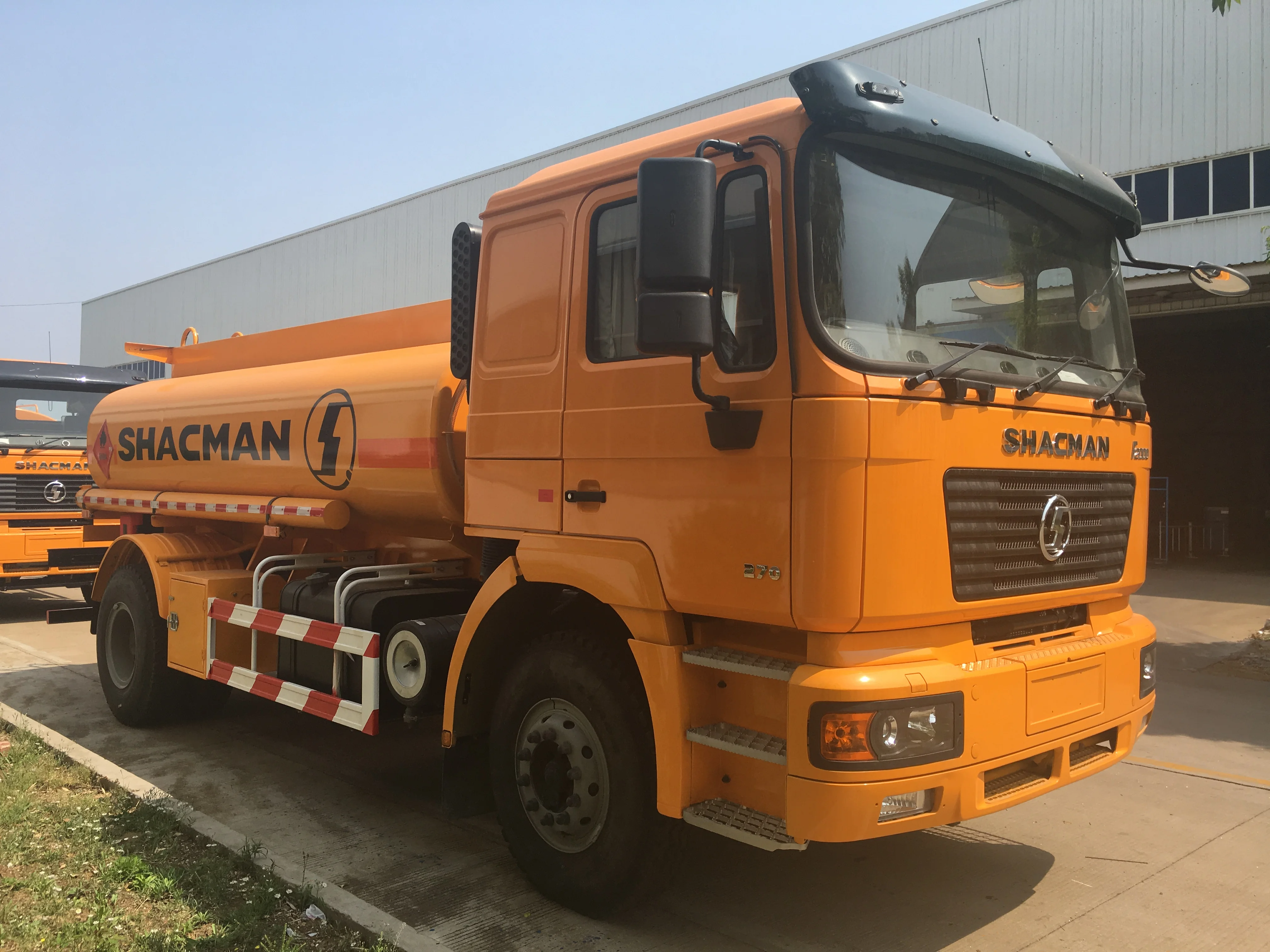  Новинка модель Shacman F2000 руководство пользователя 15000 литров нефтяной Автоцистерна мобильное топливо дизельный Дозирующий