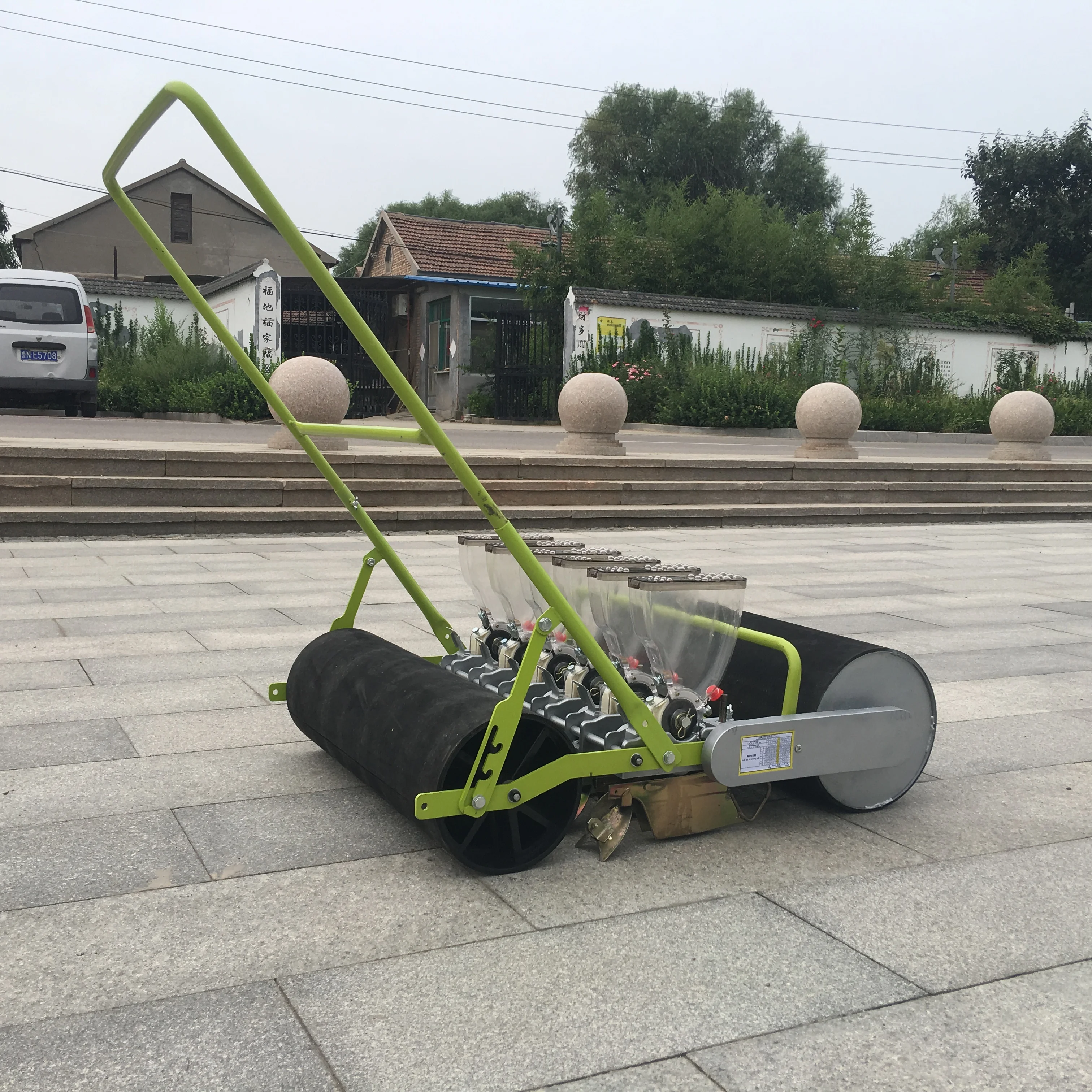 High efficiency vegetable seed planting machine/vegetable seed planter