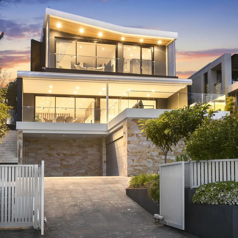 Australian standard as2047 soundproof aluminum framed double glazed three or two track aluminum sliding windows with flycreen