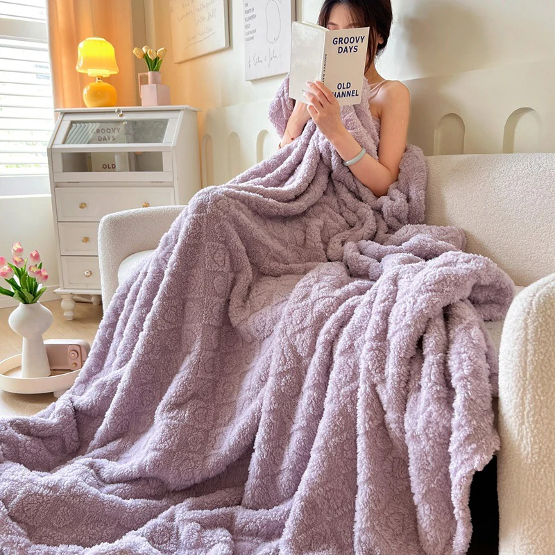 Customized Solid Colors Throw Soft Lightweight Plush Cozy Blanket Home Textiles King Size For Winter