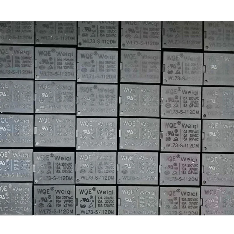 T73 0.36w 0.45w power relays black blue color type 7A 10A 16A 4PIN 5PIN 3V/5V/9V/12V/24V/48V electromagnetic PCB relays