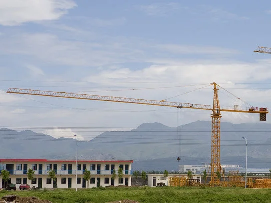 63 Ton Tower Crane 94M Luffing Tower Crane Low Price for Sale
