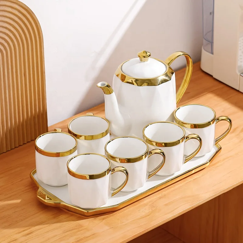 Direct Selling Luxury Ceramic Cup With Cover And Tray Household Gift Practical Coffee Tea Cup Set