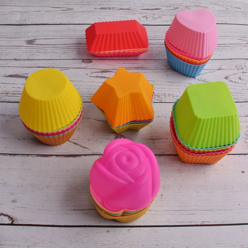 Wholesale Customization  Heart Star Flower Shaped Silicone Muffin Molds Silicone Cupcake Liners