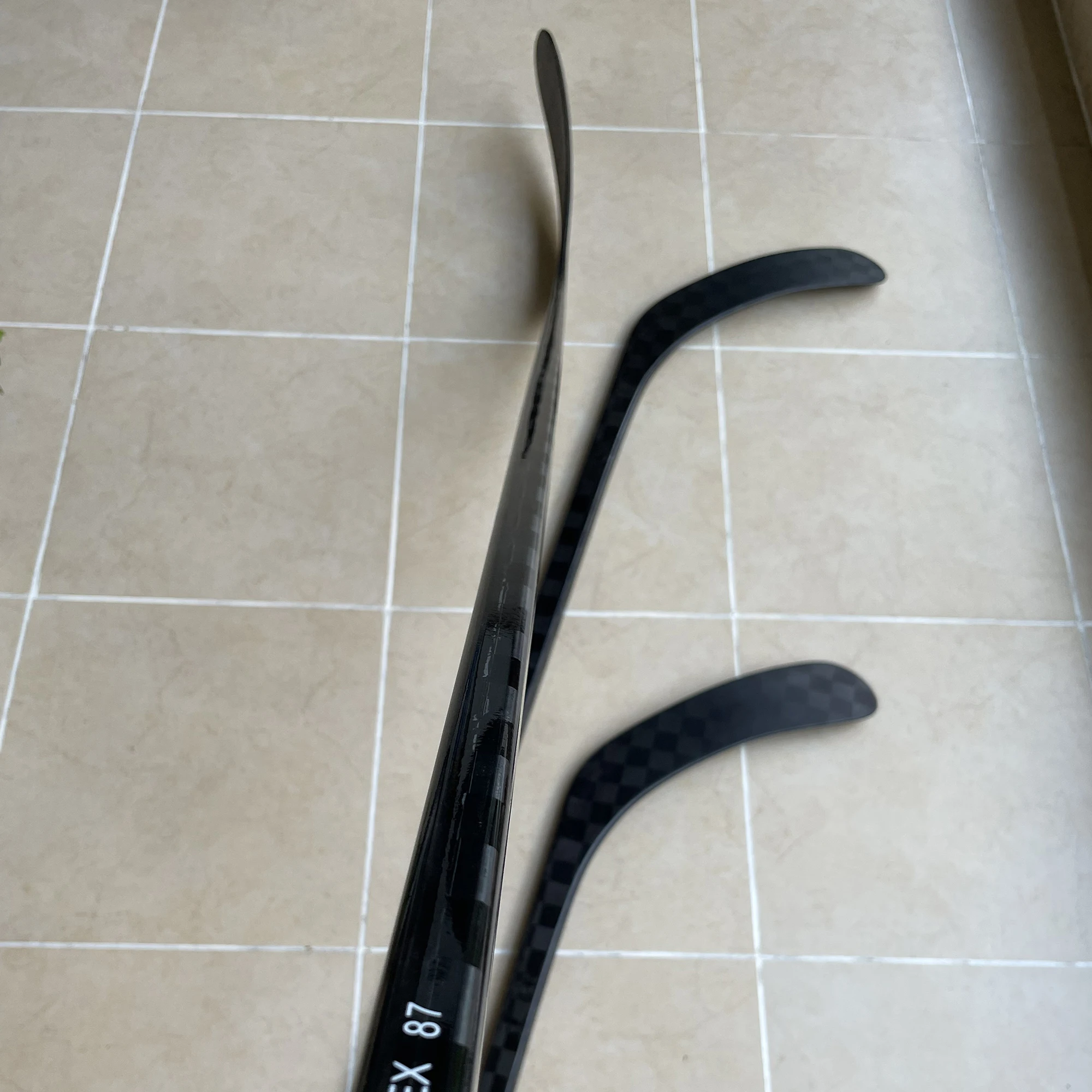 Youth Ice Hockey Sticks Light Carbon Fiber Ice Hockey Stick Senior Composite Hockey Stick