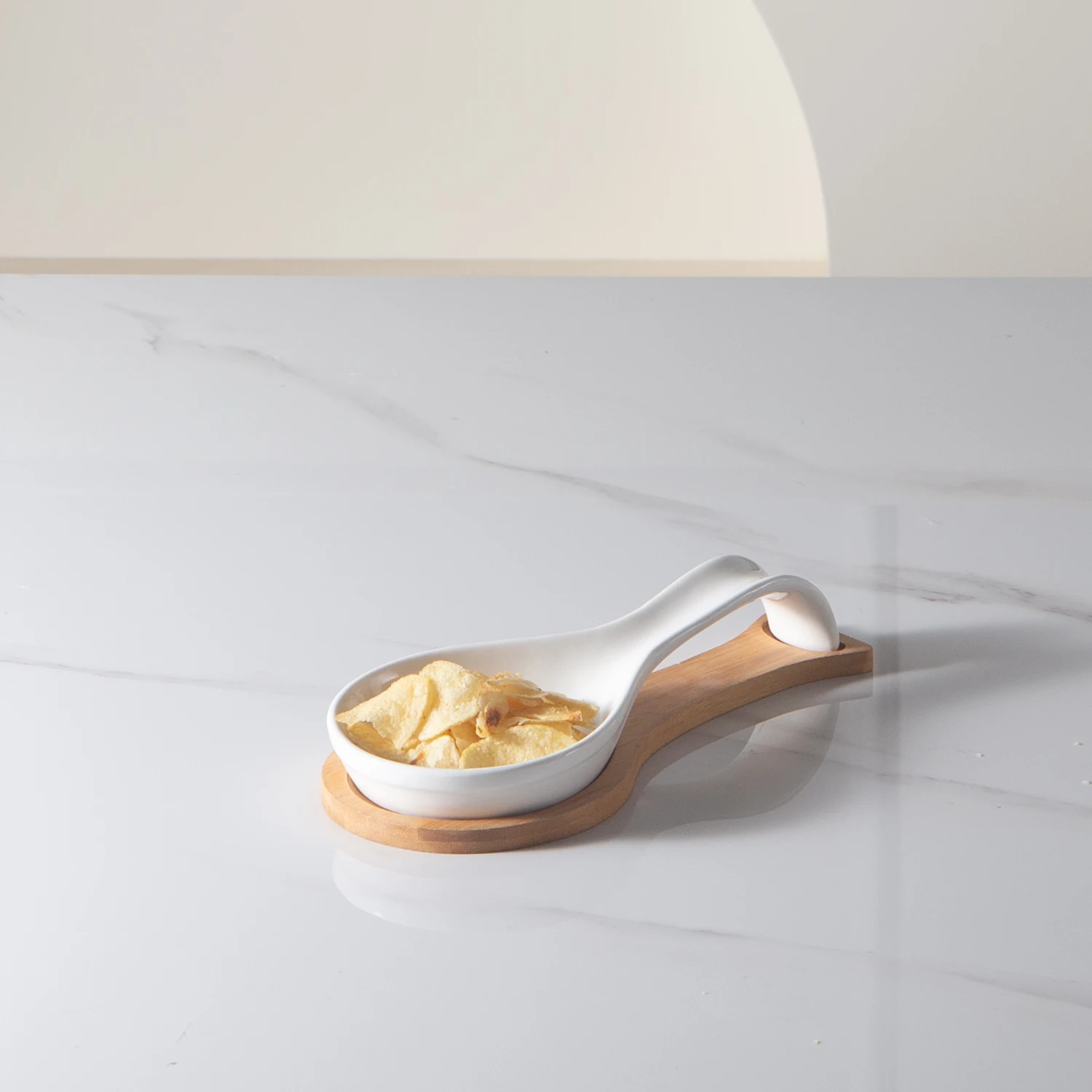 Bulk porcelain food divider plate with bamboo board tray personalized party banquet plain white ceramic plate