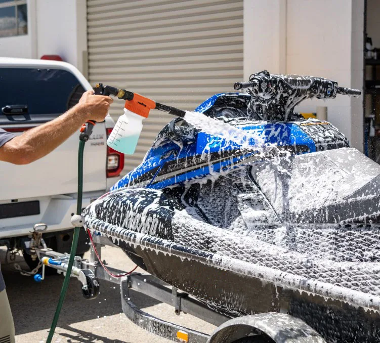 Easily and simply generate garden hose foam sprayer with Adjustment Ratio Dial