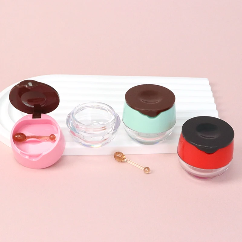 Custom 5g lip gloss packaging plastic lip scrubs container lip balm jar with applicator
