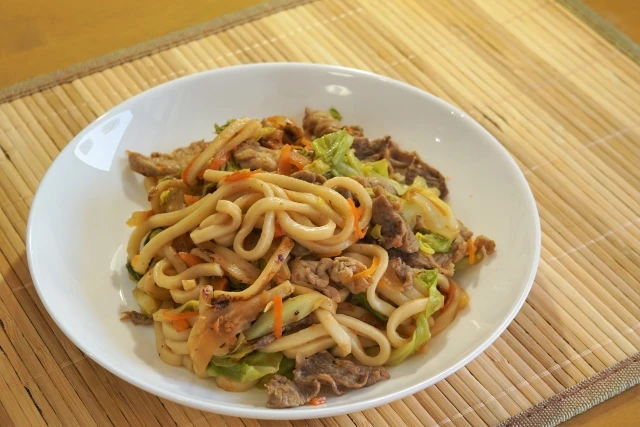 Japanese popular ready to eat product frozen udon noodle 200gX5 in a bag