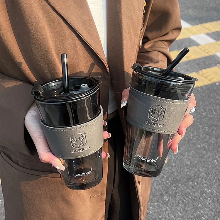 Hot selling Leather Protective Sleeve Glass Cup 450ml Glass Tumbler Sleeve Coffee Cup with Straw and Lid