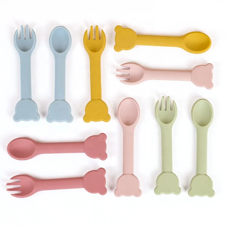 2021 Eco-friendly Food Grade Custom Feeding Suction Silicone Baby  bear Bowl And Spoon