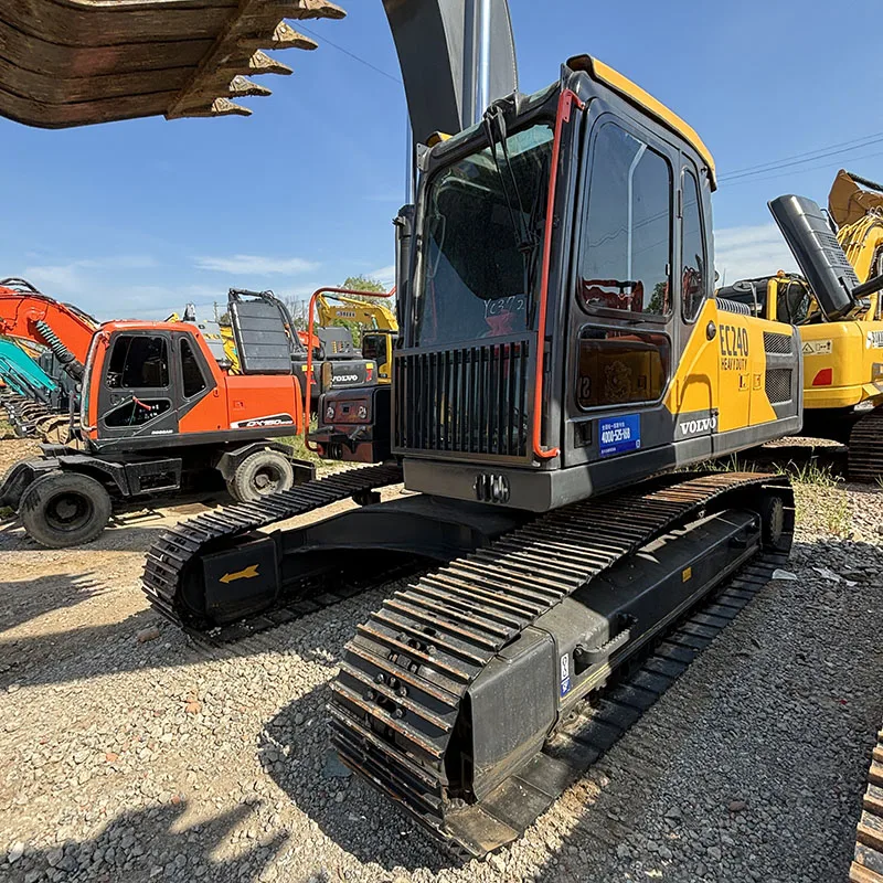Используемый экскаватор Volvo EC240 для продажи по низким ценам