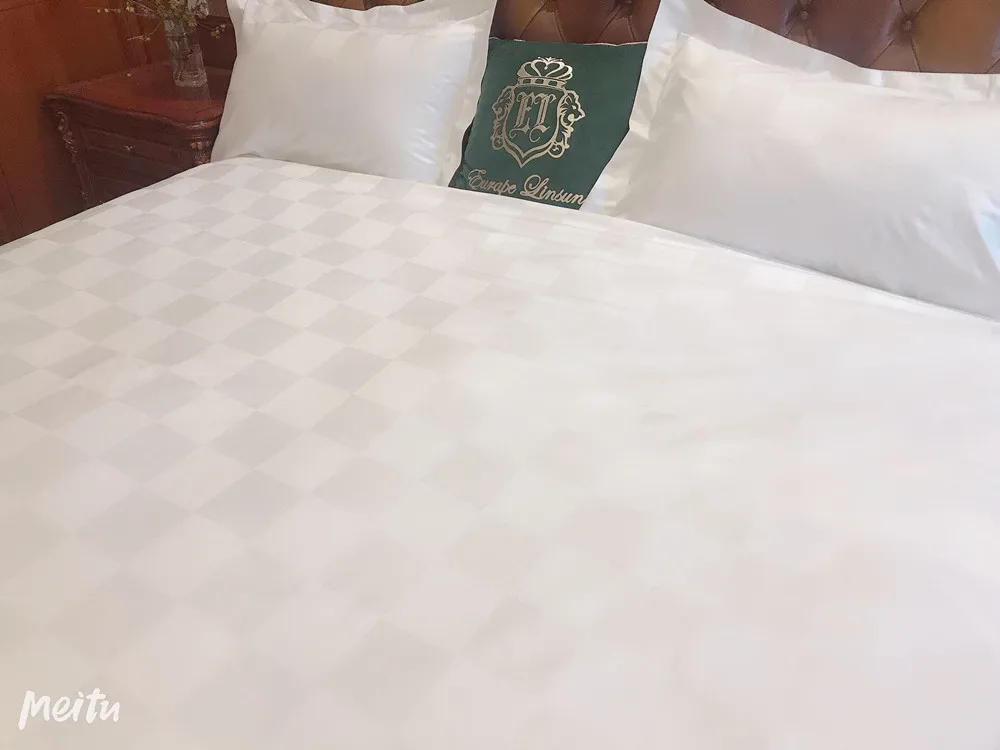 Deeda factory dobby check plain sateen white hotel bed sheets queen
