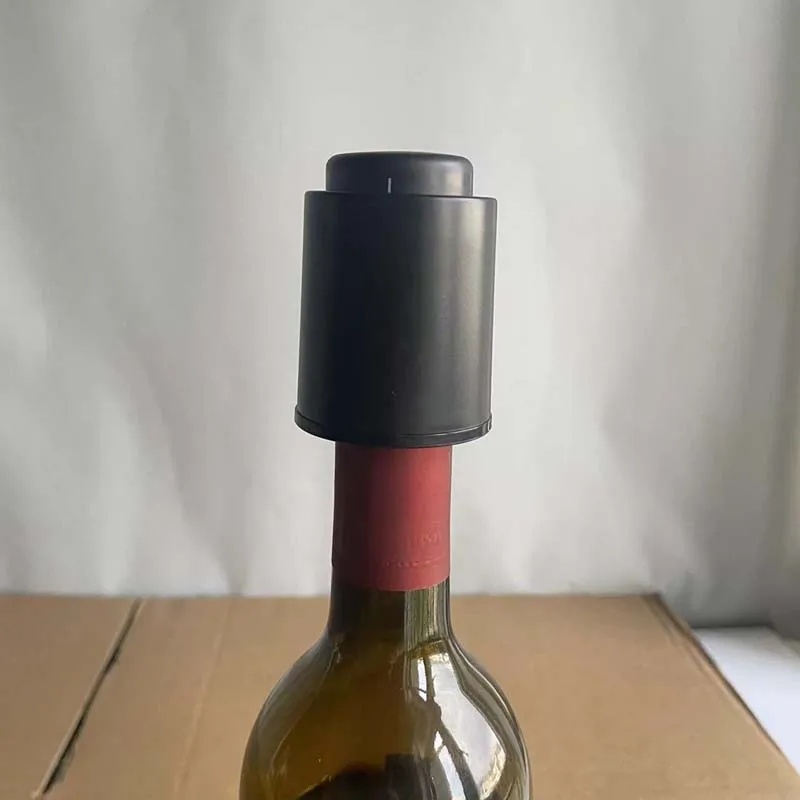 Pinbo 100pcs Custom LogoTop Seller Plastic Press Bottle Stopper Vacuum Wine Bottle Stopper