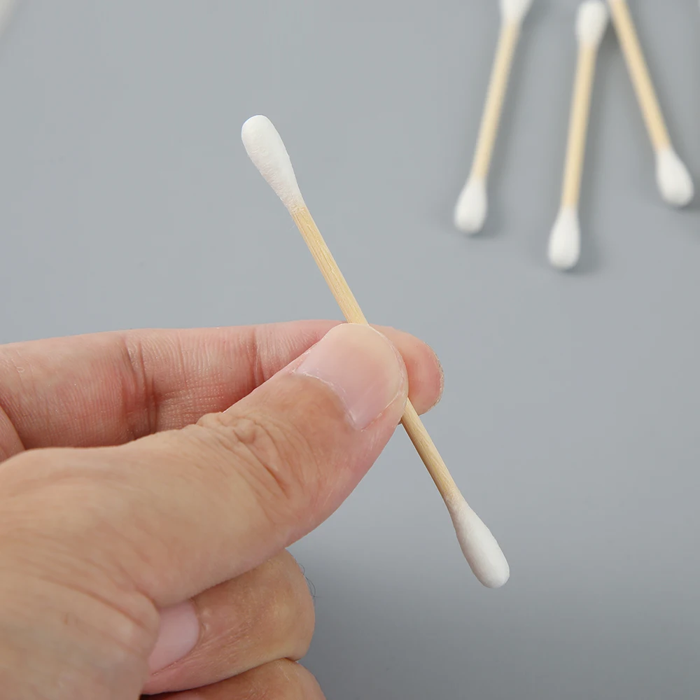 Biodegradable Q Tips Cotton Swab Bamboo Cotton Buds for Precise Makeup Application and Ear Care