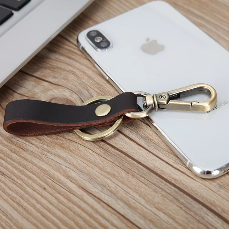 Vintage Leather Gift Custom Embossed Logo Key Chain Key Ring Real Crazy Horse Leather Carabiner Armband Keychain