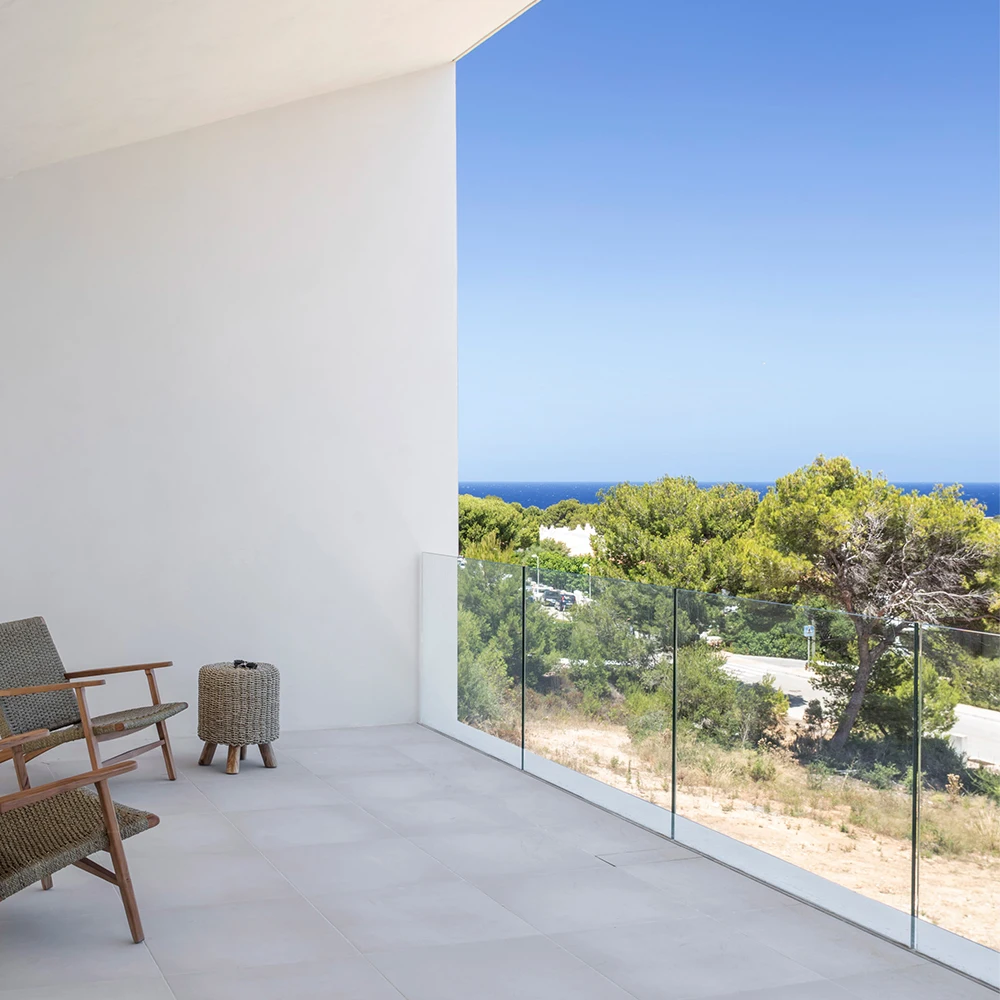 Exterior Glass Railings, Glass Balcony Guardrails Stair Railing Pillars Guardrail For Balcony Using