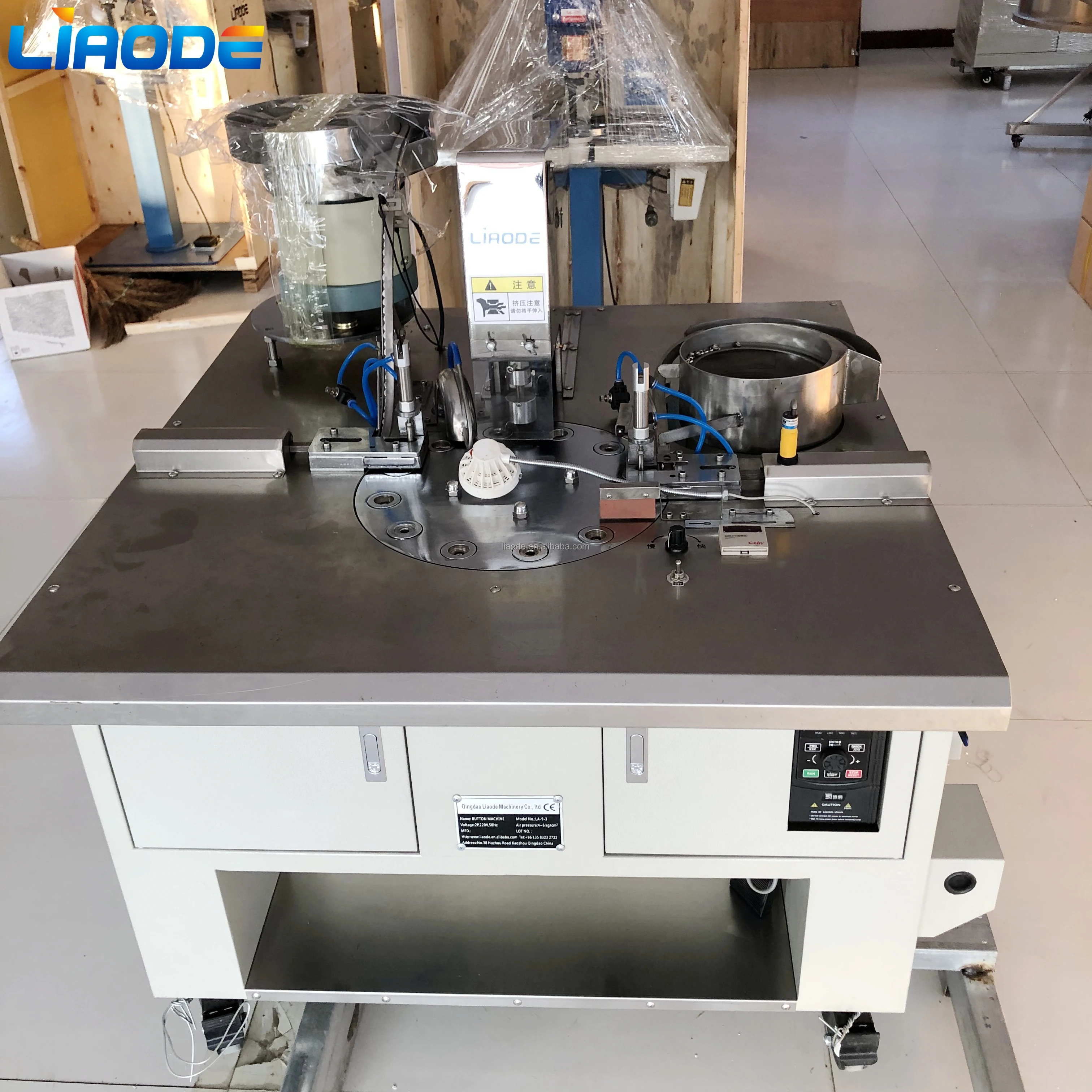 Automatic Baseball Cap Automatic Fabric Covered button machine