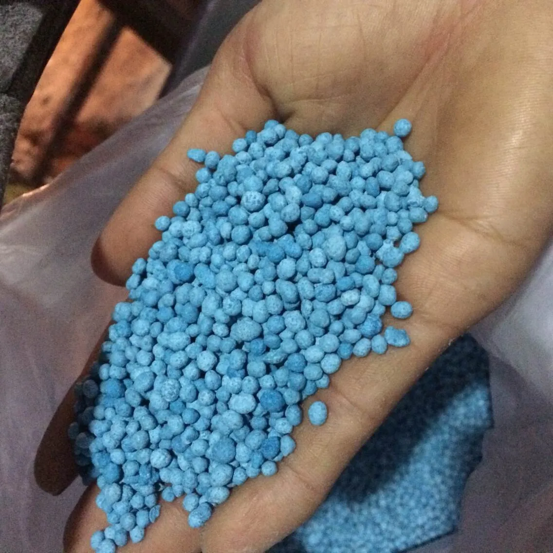 DINGHAO NPK  Blue Granular 12-12-17 + 2MgO   Compuond Fertilizer