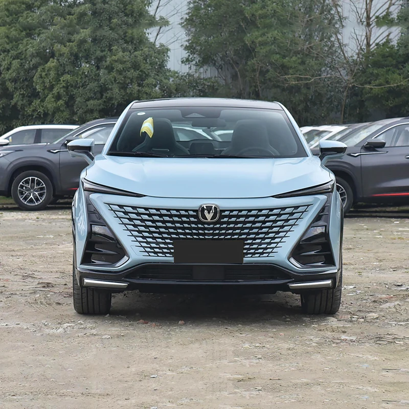 Factory Stock Cheap Price 2023 Gasoline Car Changan UNI-T