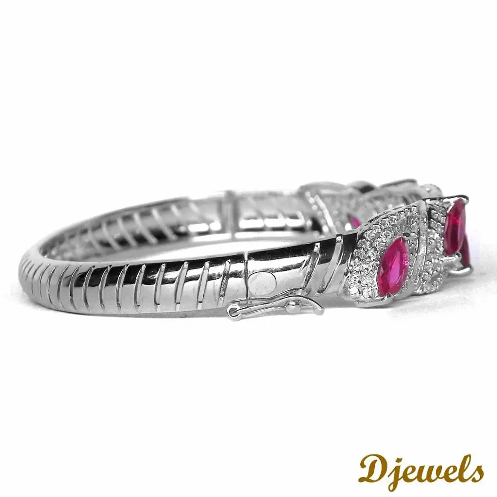 This Beautiful Bracelet is Crafted with Certified Diamonds 3.10 Cts & Stone (2.10) with 25.350 Grms 100% Hallmarked HUID Gold.